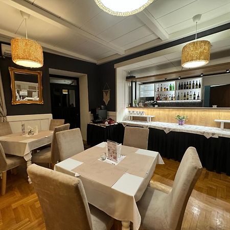 Hotel SONATA Duszniki Zdrój Buitenkant foto