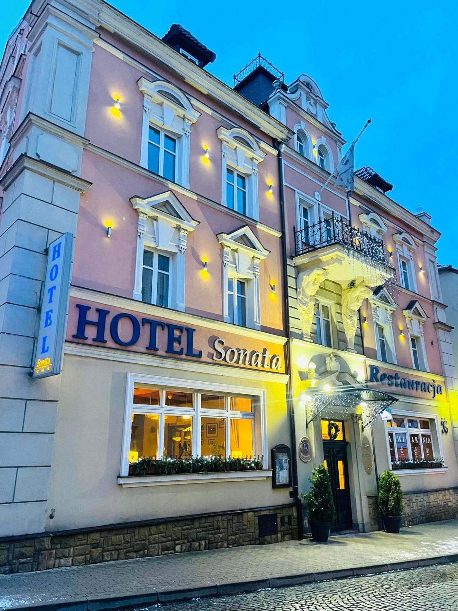 Hotel SONATA Duszniki Zdrój Buitenkant foto